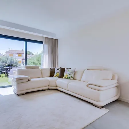 3bdr Premium Country Club Retreat *
